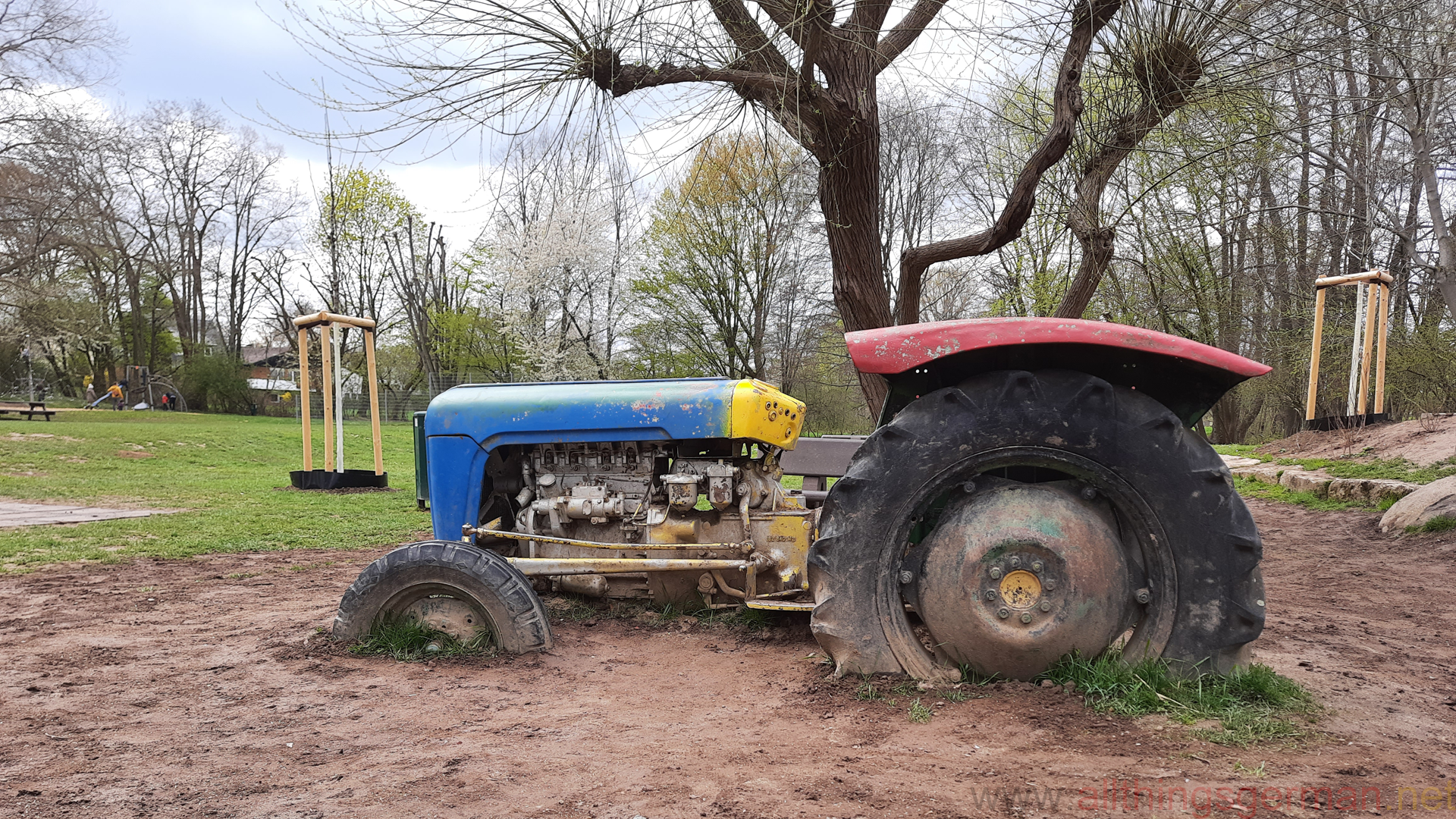 The tractor at the Traktorspielplatz in Niederhöchstadt