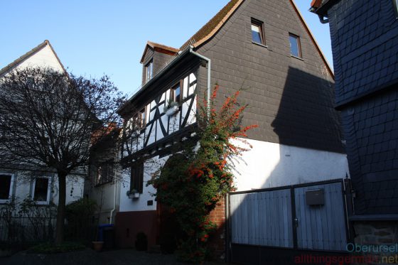 Weidengasse 9 in Oberursel - the Synagogue was located behind this building